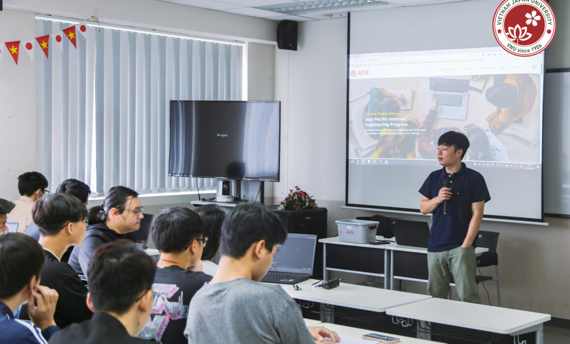 Vietnam-Japan University integrates APIE Program into Formal Course